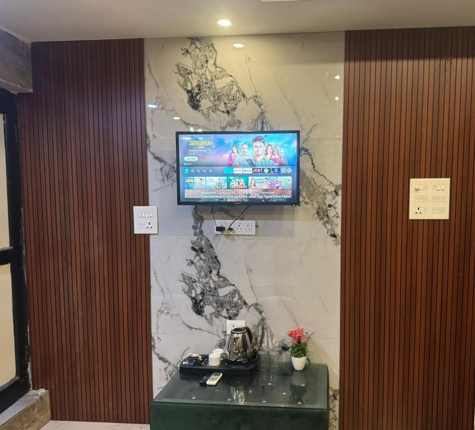 Hotel Dev Ganga Rishīkesh 외부 사진