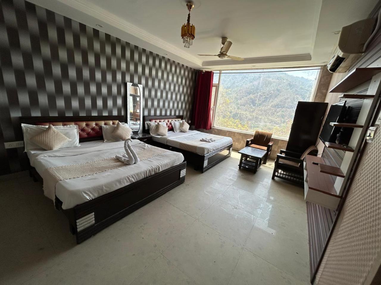 Hotel Dev Ganga Rishīkesh 외부 사진