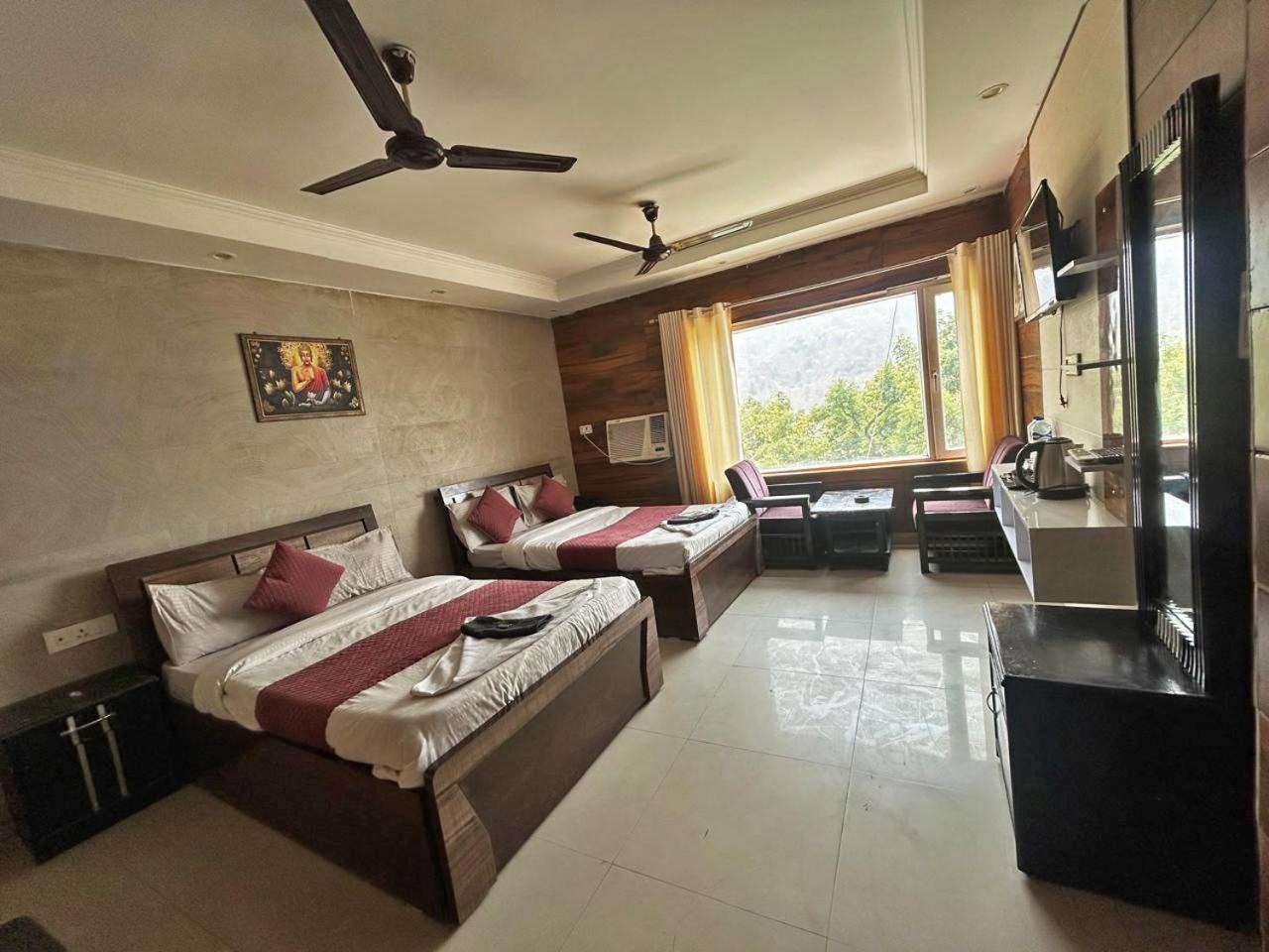 Hotel Dev Ganga Rishīkesh 외부 사진