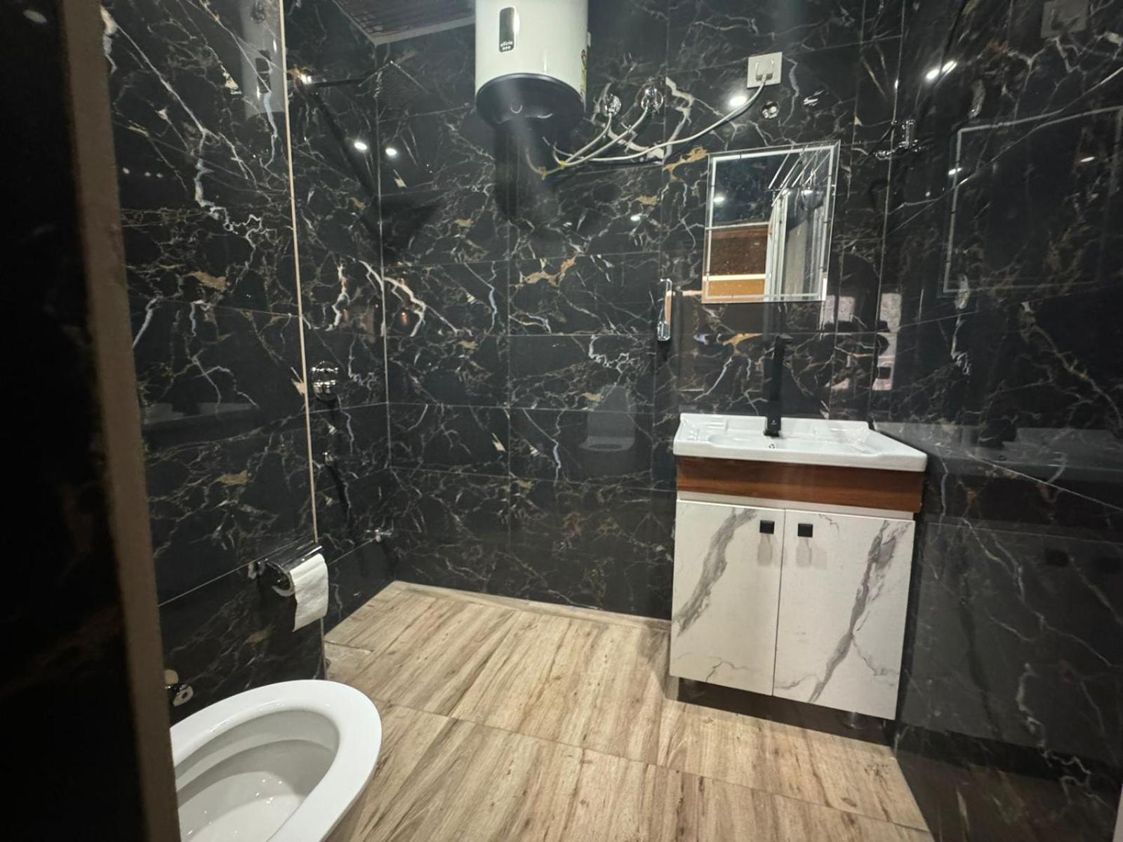 Hotel Dev Ganga Rishīkesh 외부 사진